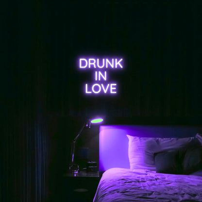 Drunk in Love LED Neon Light Sign - Neon Lanes