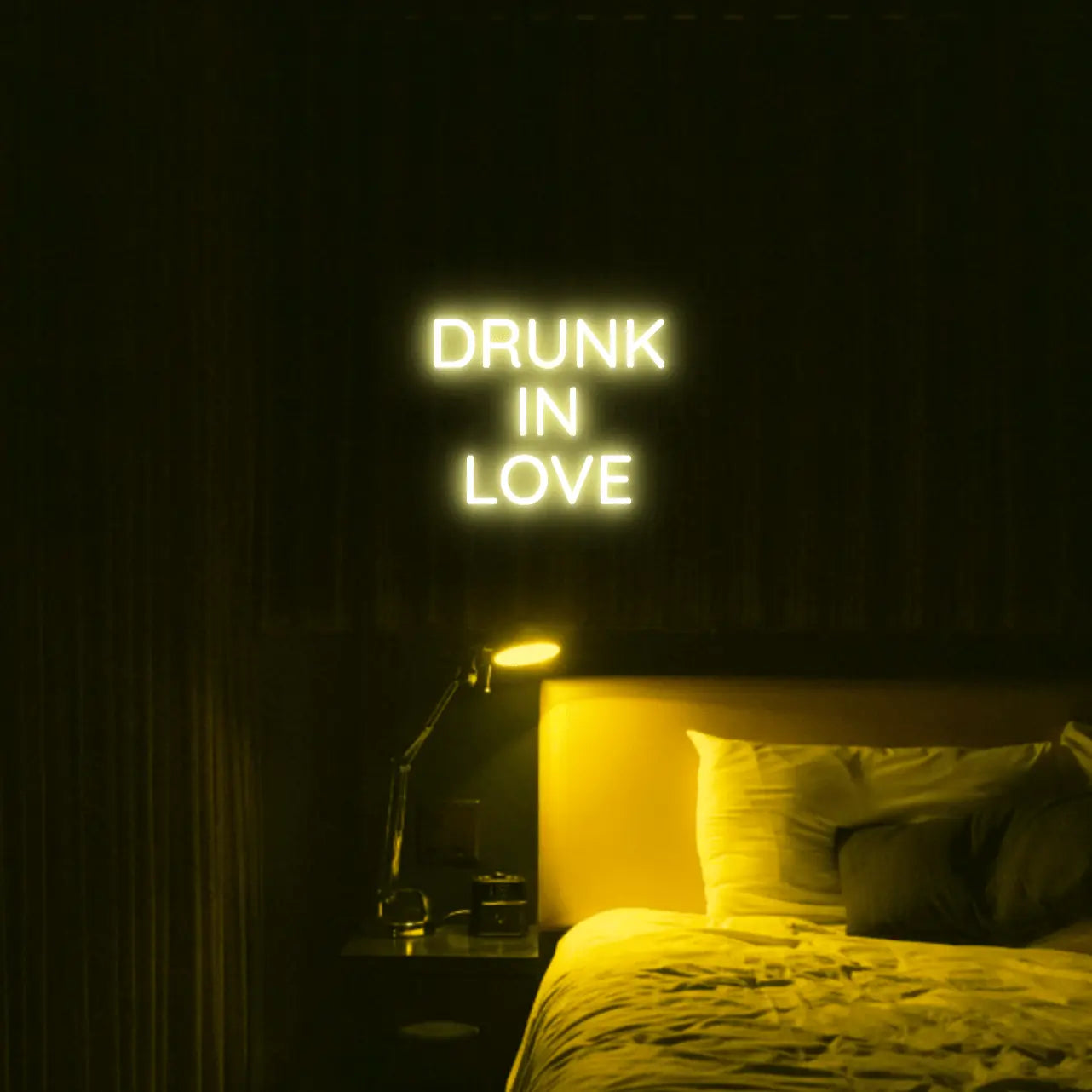 Drunk in Love LED Neon Light Sign - Neon Lanes