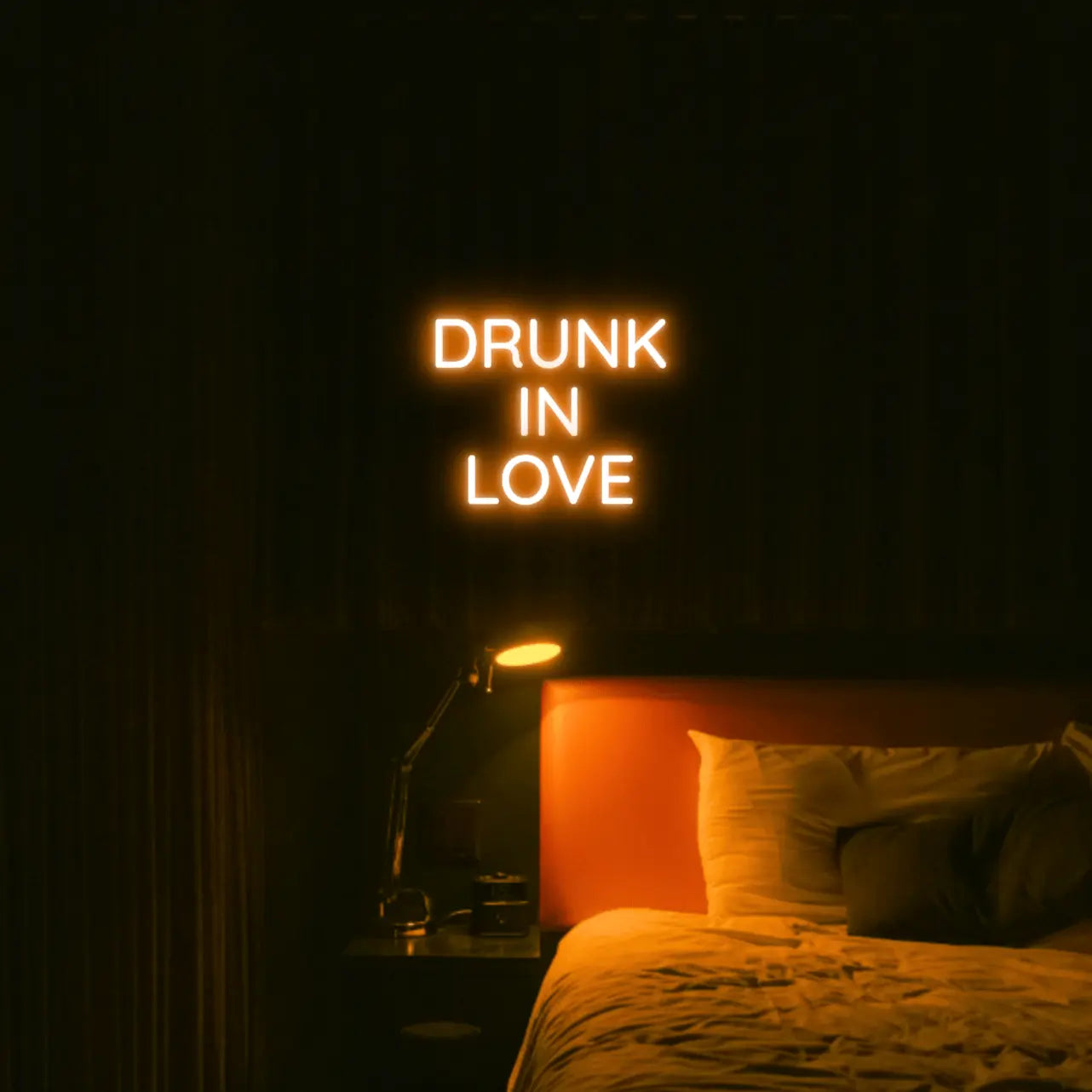 Drunk in Love LED Neon Light Sign - Neon Lanes