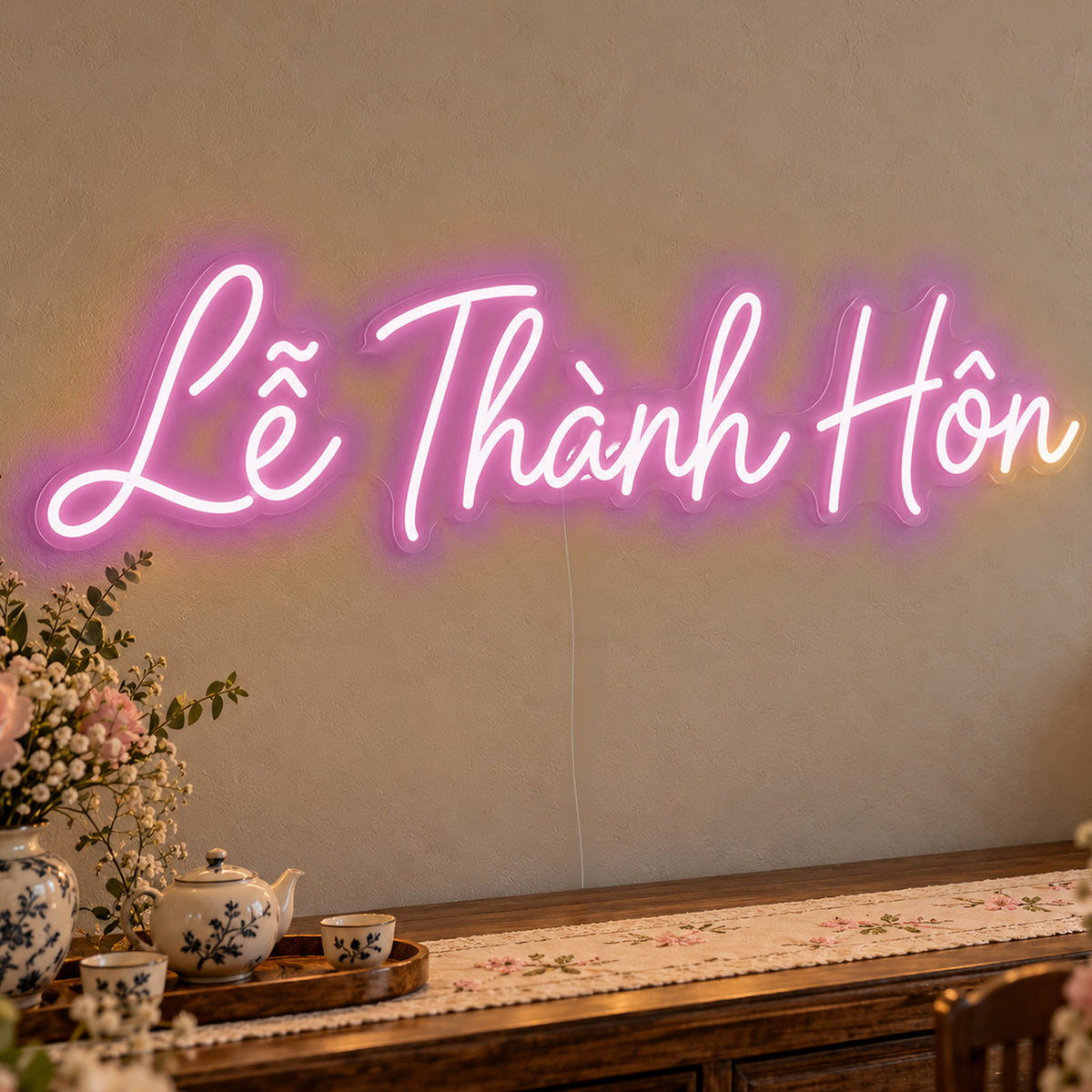 Lễ Thành Hôn Neon Sign in pink LED neon on clear acrylic, angled view